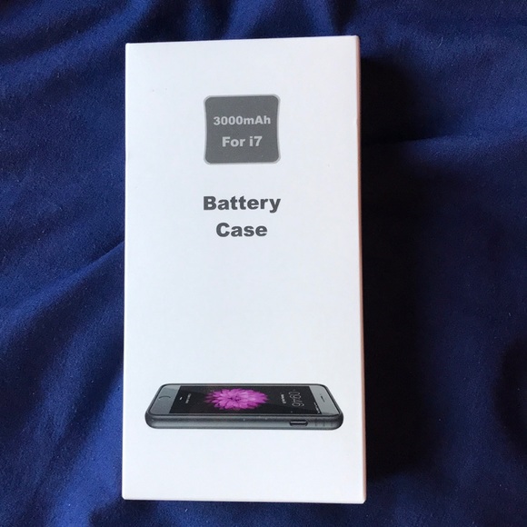 Too small for my phone - Picture 1 of 3